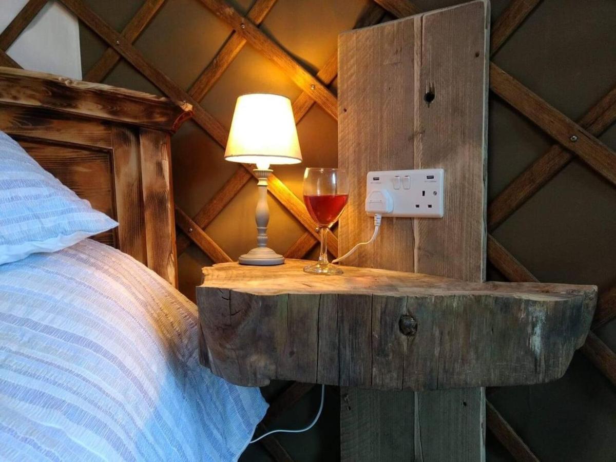 Bembridge Harbour Yurt - Log Burner - Wifi Vila Exterior foto
